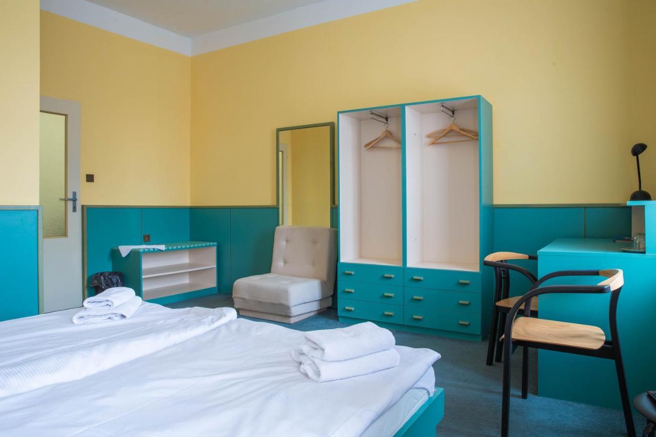 Penzion Amatka Hradec Králové Extérieur photo