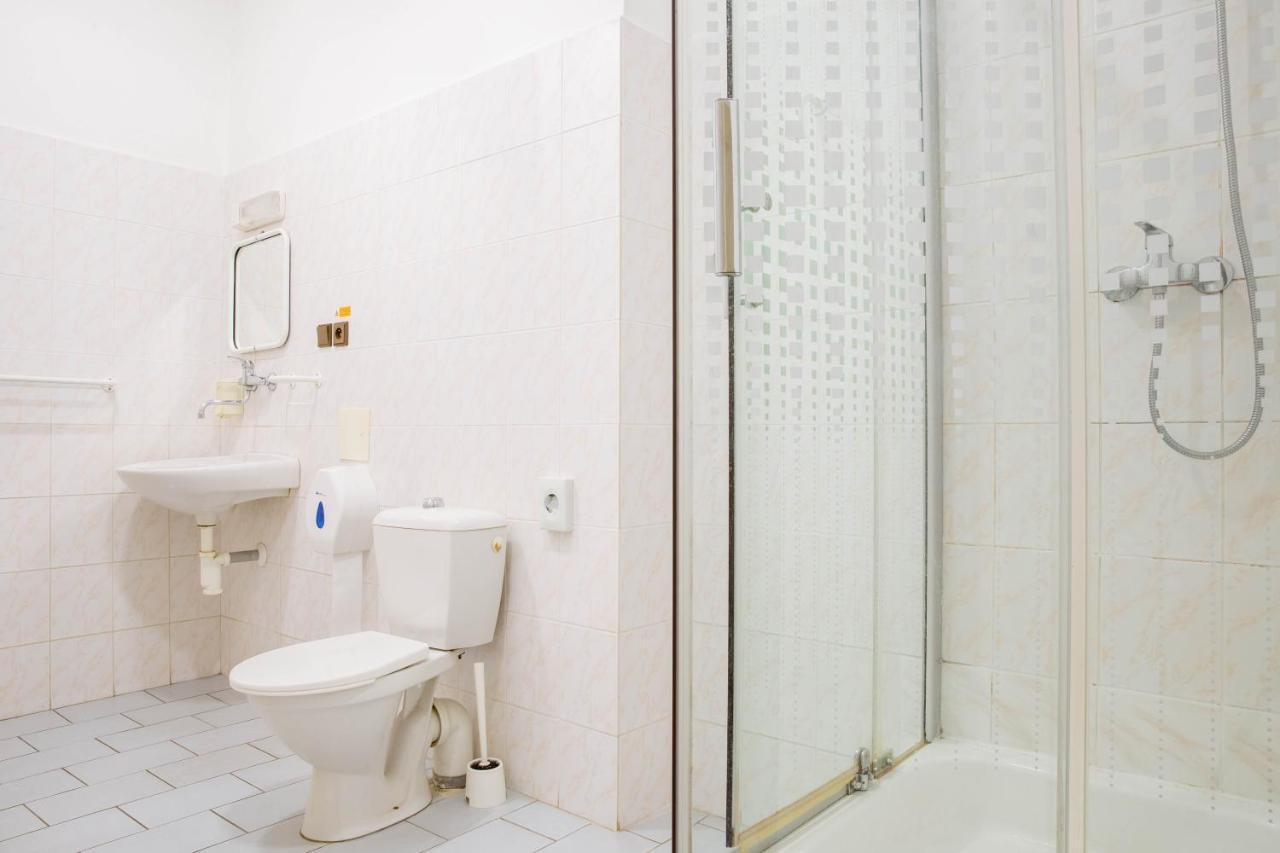 Penzion Amatka Hradec Králové Extérieur photo