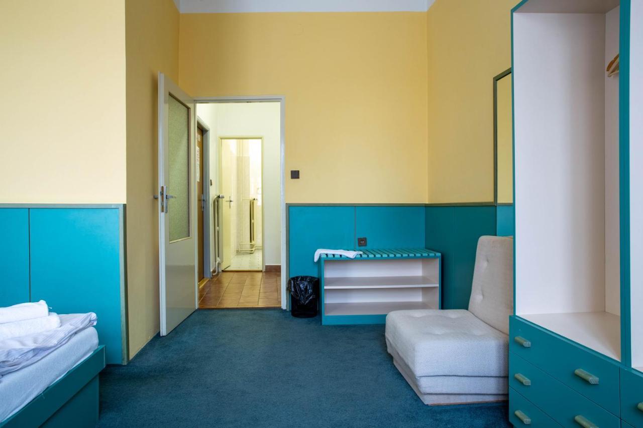 Penzion Amatka Hradec Králové Extérieur photo