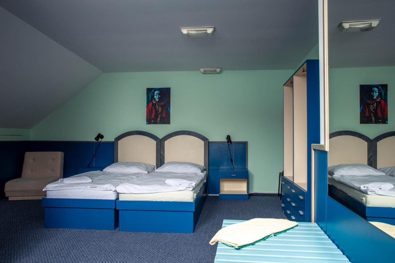 Penzion Amatka Hradec Králové Extérieur photo
