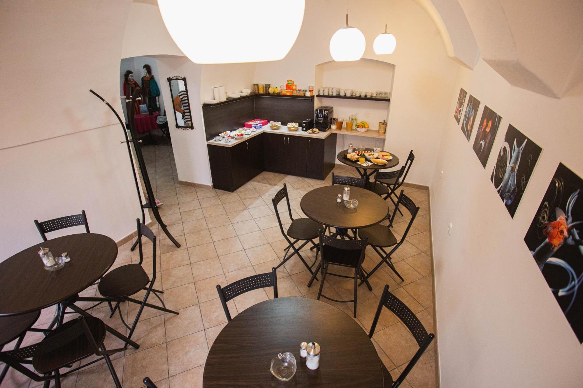 Penzion Amatka Hradec Králové Extérieur photo